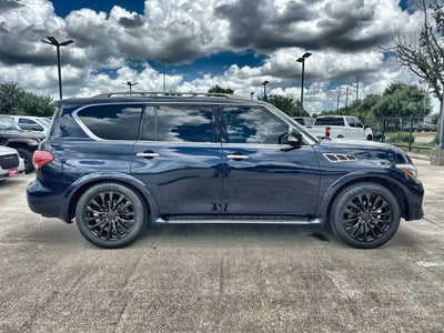 2017 INFINITI QX80 Limited