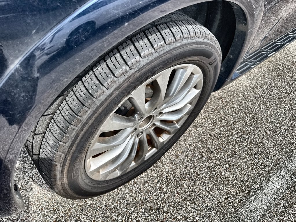 2015 INFINITI QX80 RWD