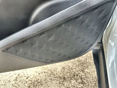 2022 Toyota C-HR XLE