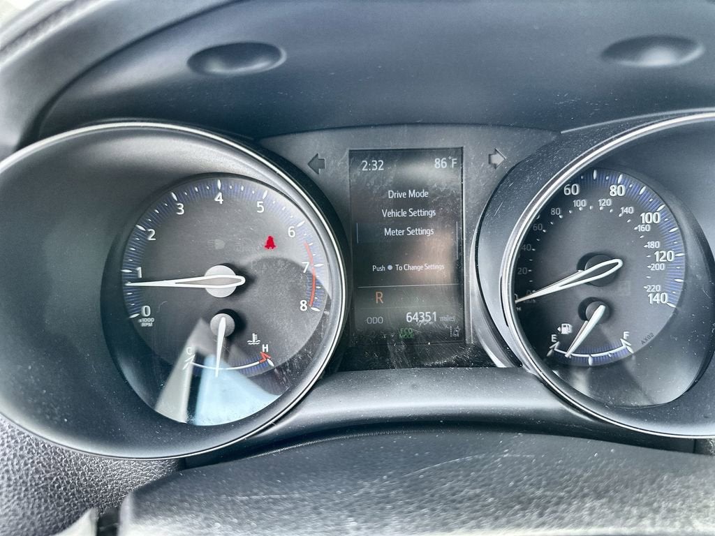 2022 Toyota C-HR XLE
