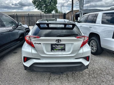 2022 Toyota C-HR XLE