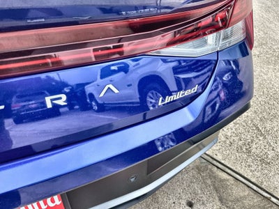 2024 Hyundai Elantra Limited