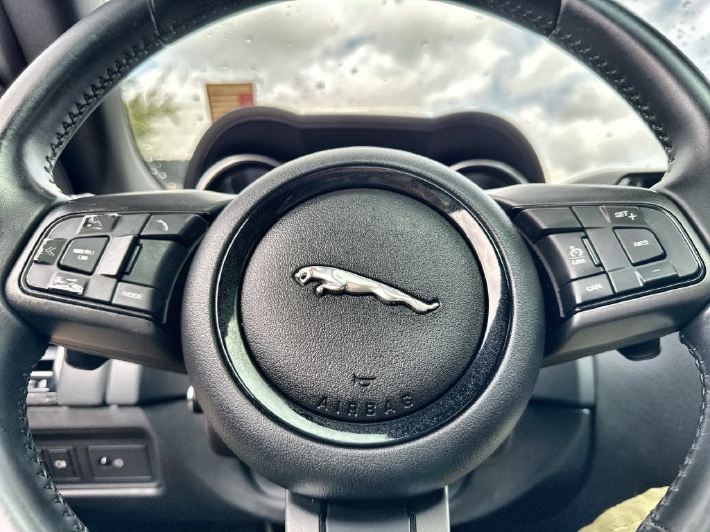 2016 Jaguar F-TYPE 2dr Cpe Auto RWD