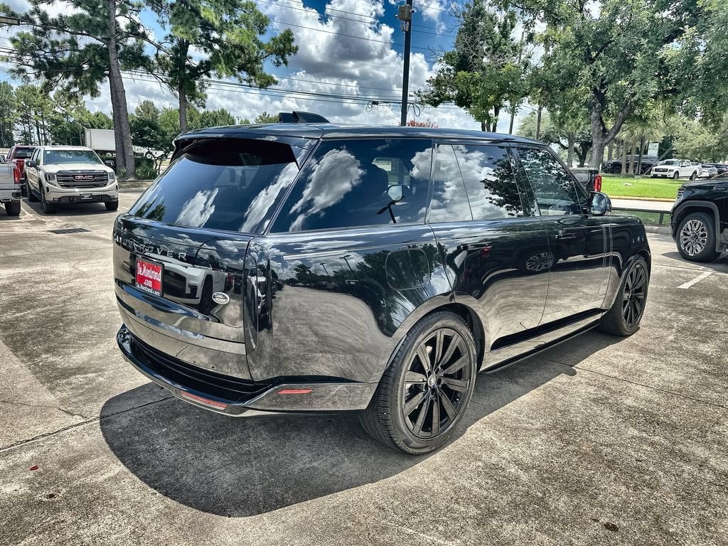 2023 Land Rover Range Rover SE