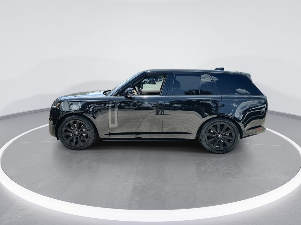 2023 Land Rover Range Rover SE