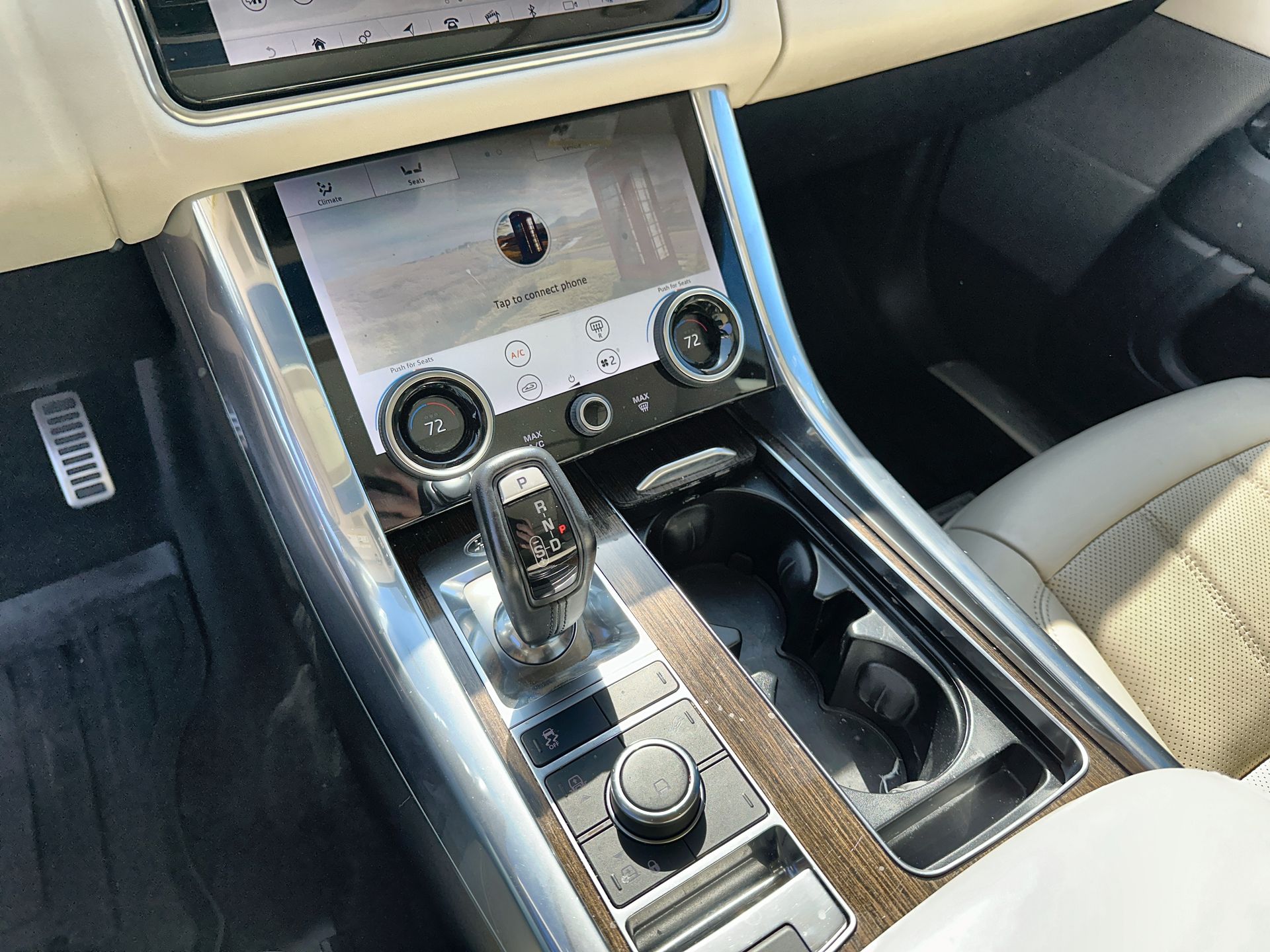 2022 Land Rover Range Rover Sport HSE Silver Edition