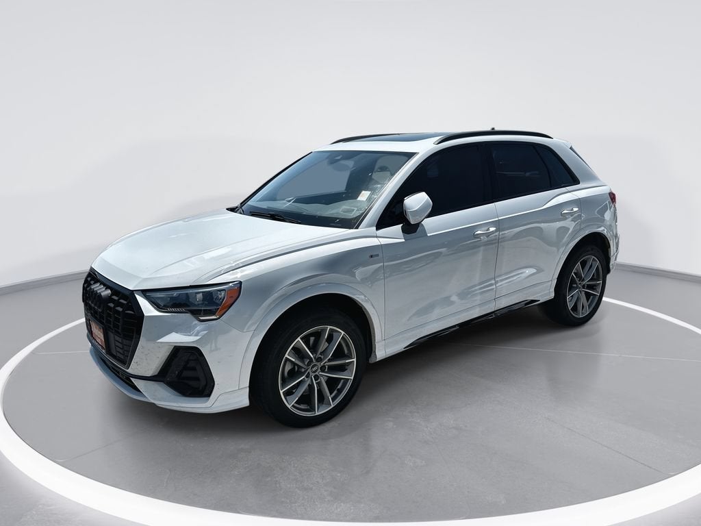 2021 Audi Q3 S line Premium