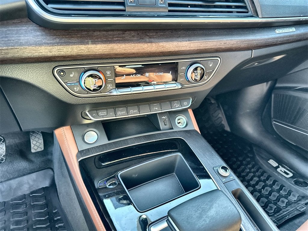 2024 Audi Q5 S line Premium Plus