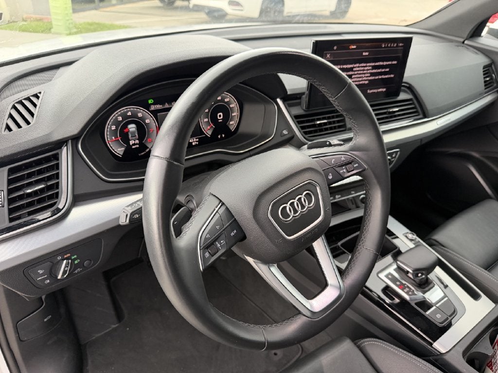 2025 Audi Q5 S line Premium