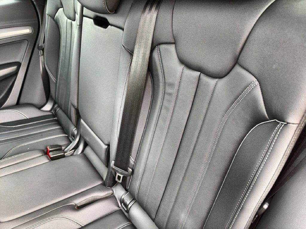 2025 Audi Q5 S line Premium