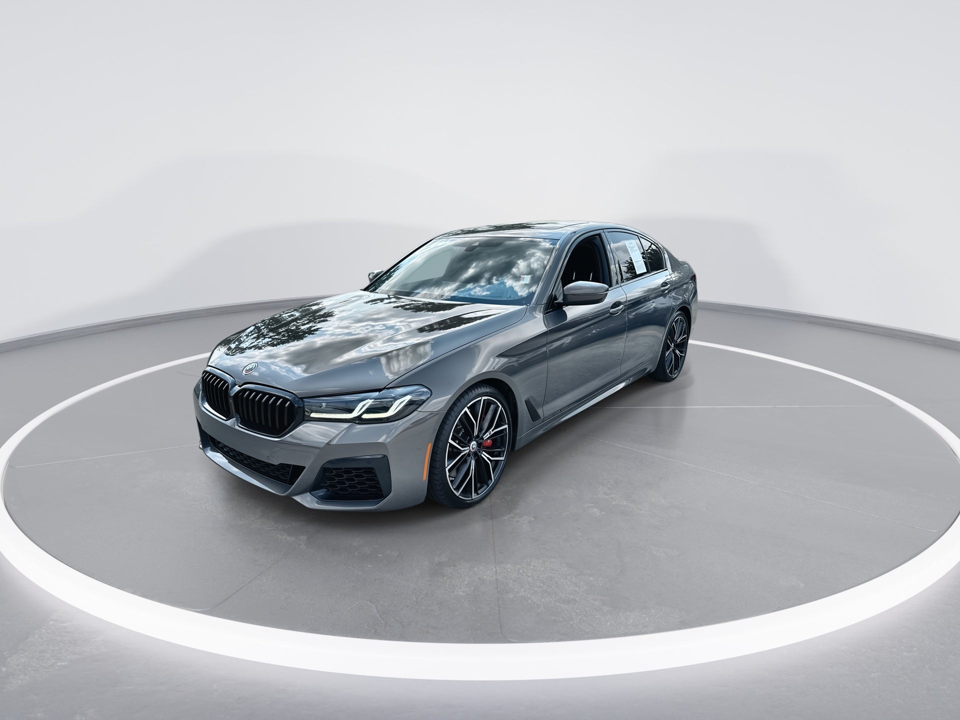 2023 BMW 5 Series M550i xDrive