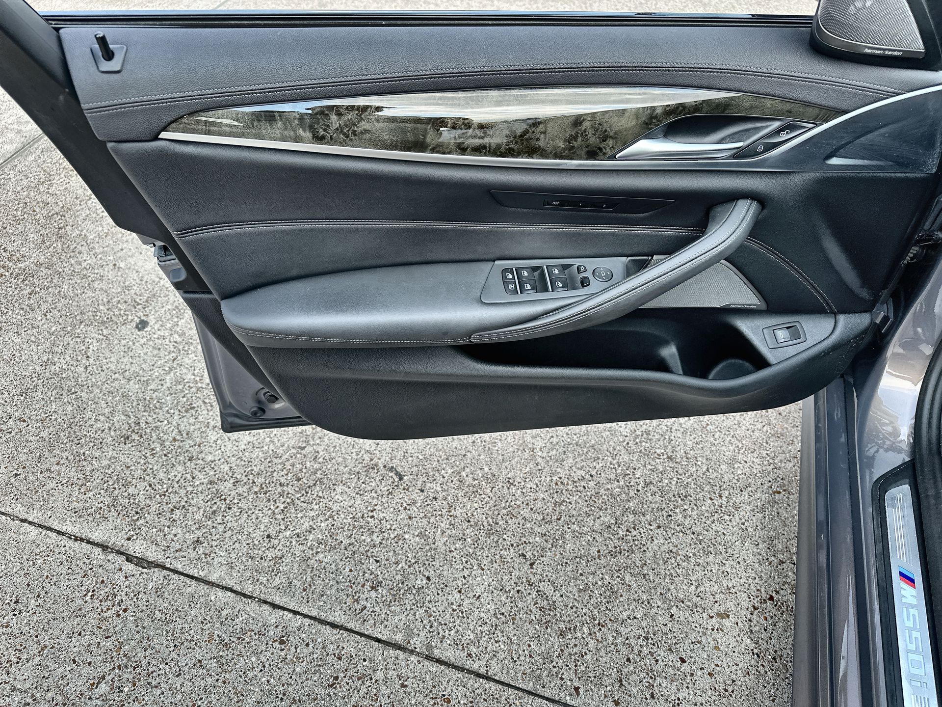 2023 BMW 5 Series M550i xDrive