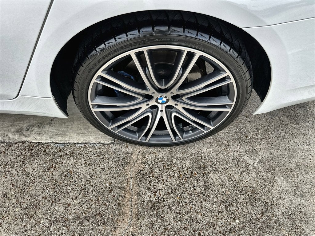 2023 BMW 5 Series 530i