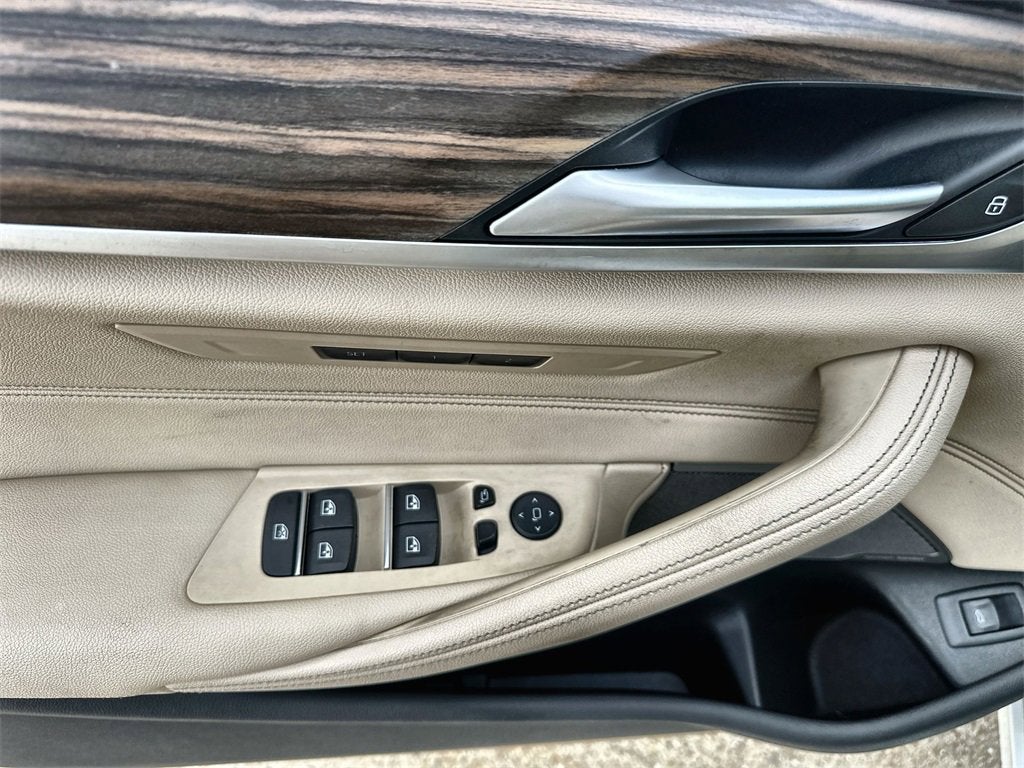 2023 BMW 5 Series 530i