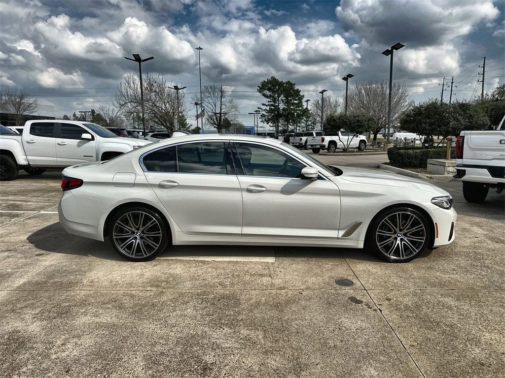 2023 BMW 5 Series 530i