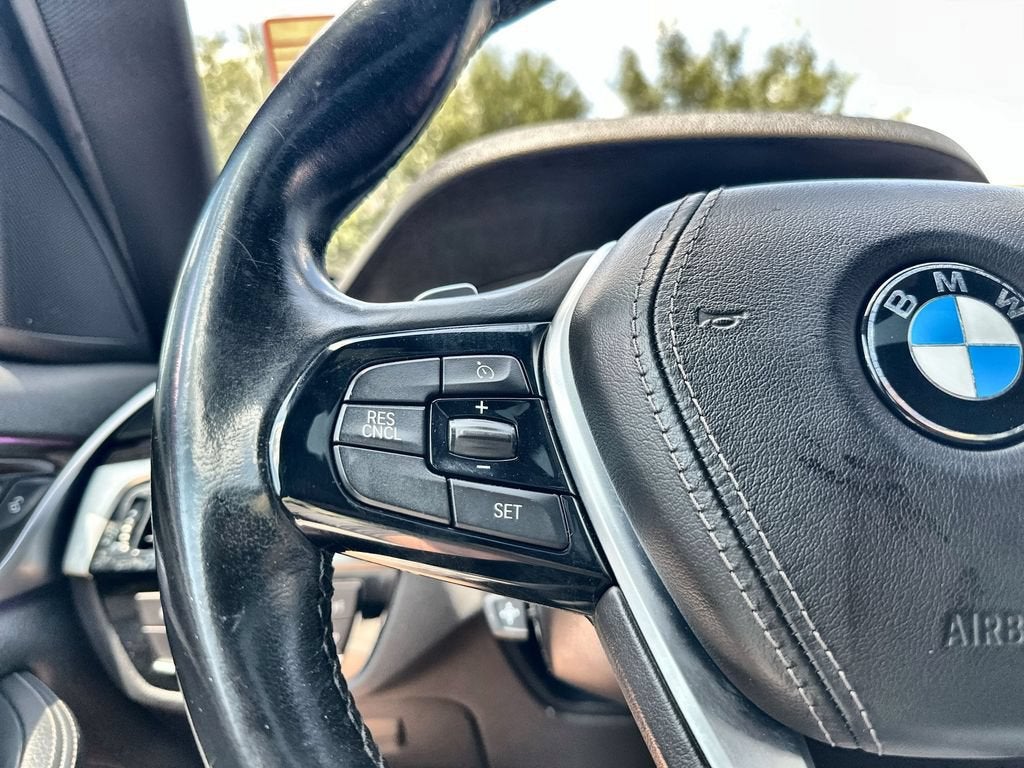 2017 BMW 5 Series 530i - Photo 31