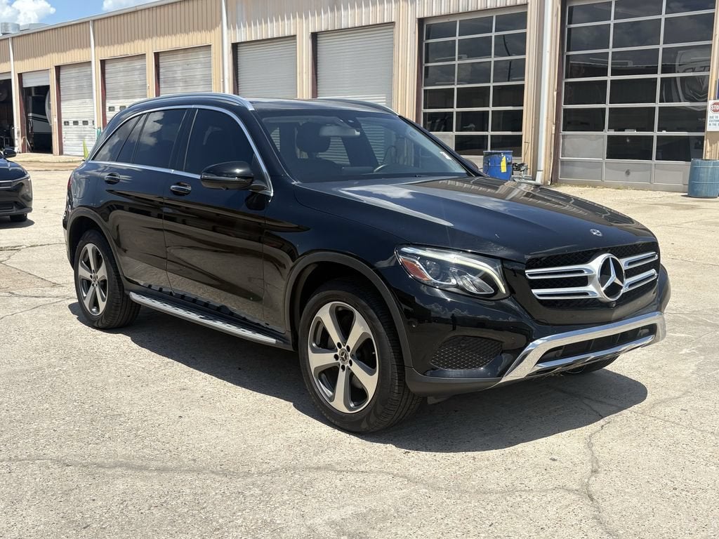 2019 MERCEDES-B GLC 300 Base