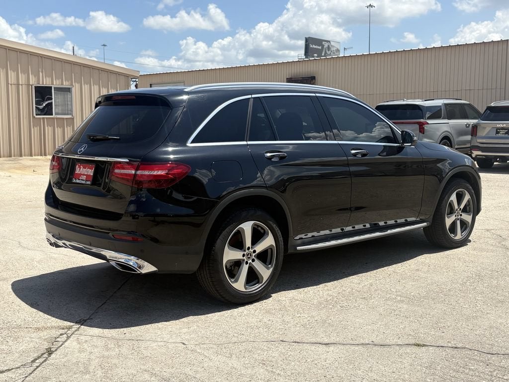 2019 MERCEDES-B GLC 300 Base