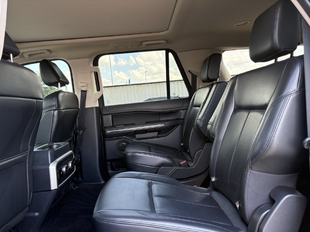 2022 Ford Expedition Max XLT