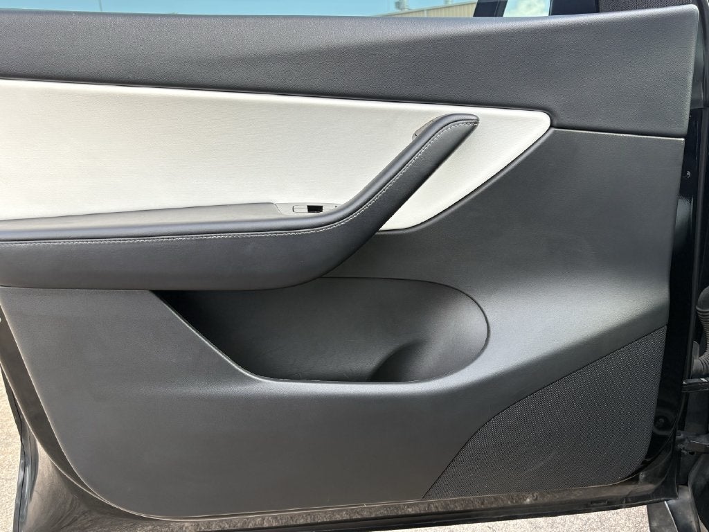 2021 Tesla Model Y Standard Range