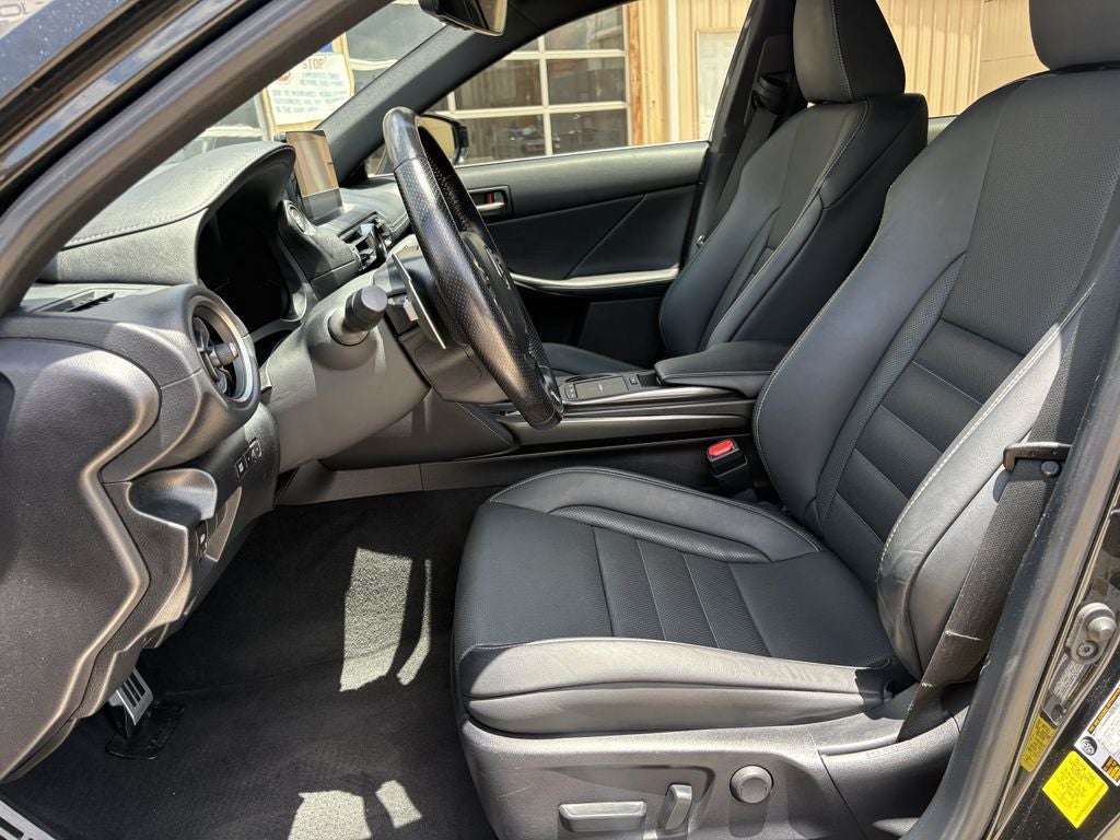 2022 Lexus IS 350 F SPORT