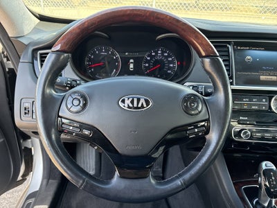 2015 Kia K900 Luxury