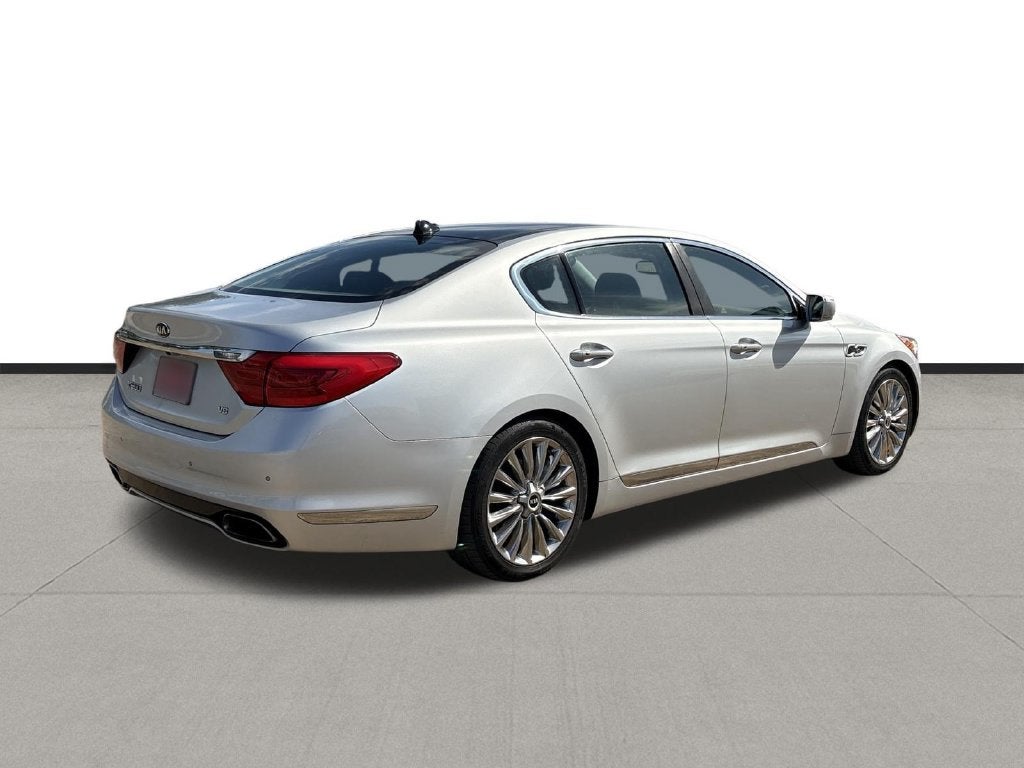 2015 Kia K900 Luxury