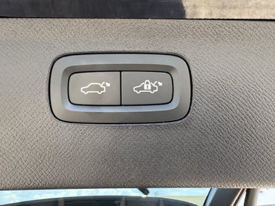 2022 Volvo XC90 T6 Inscription