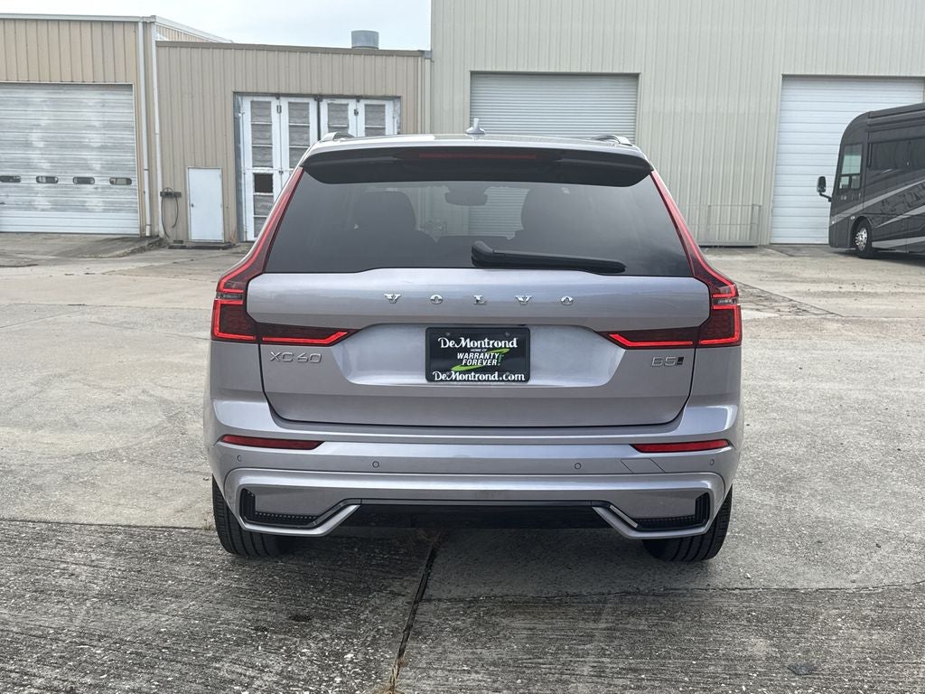 2026 Volvo XC60 B5 Plus