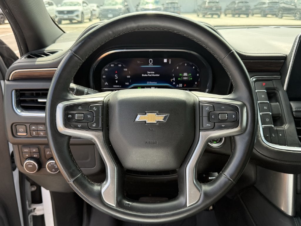 2023 Chevrolet Suburban LT