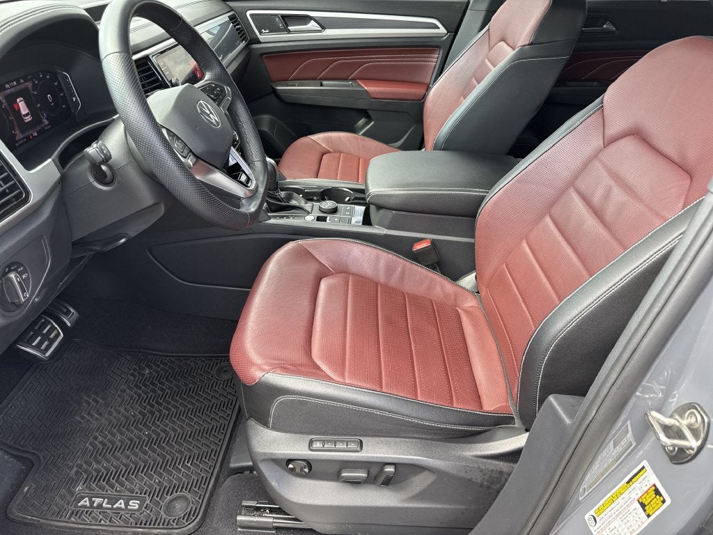 2023 Volkswagen Atlas Cross Sport 3.6L V6 SEL Premium R-Line