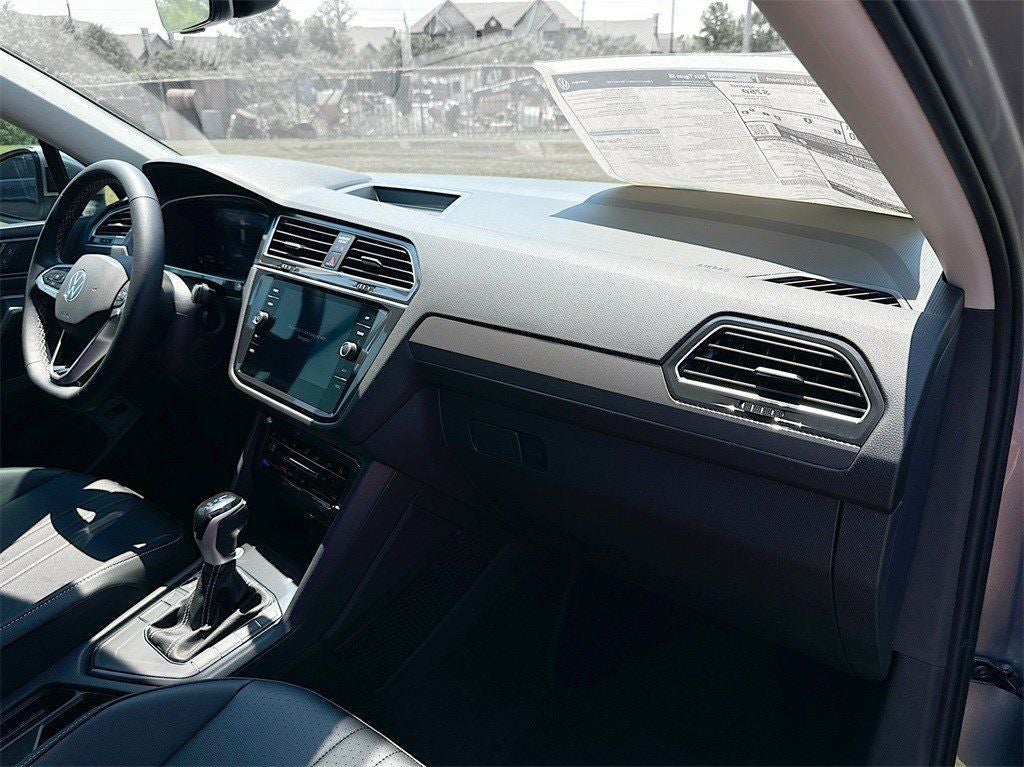 2024 Volkswagen Tiguan 2.0T SE