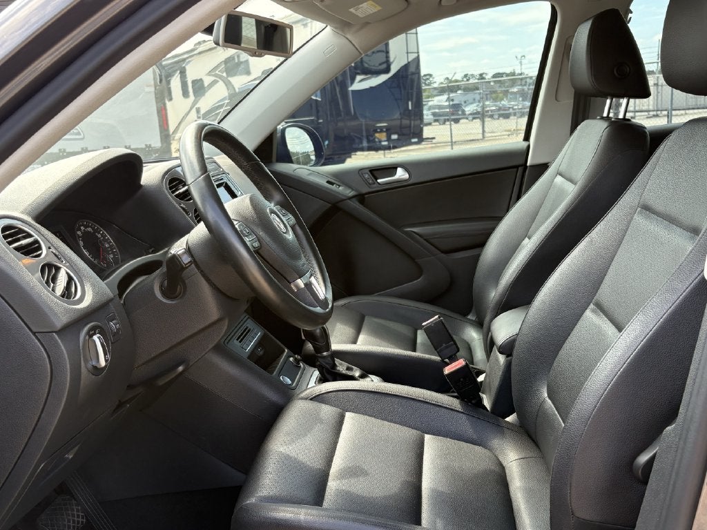 2016 Volkswagen Tiguan S