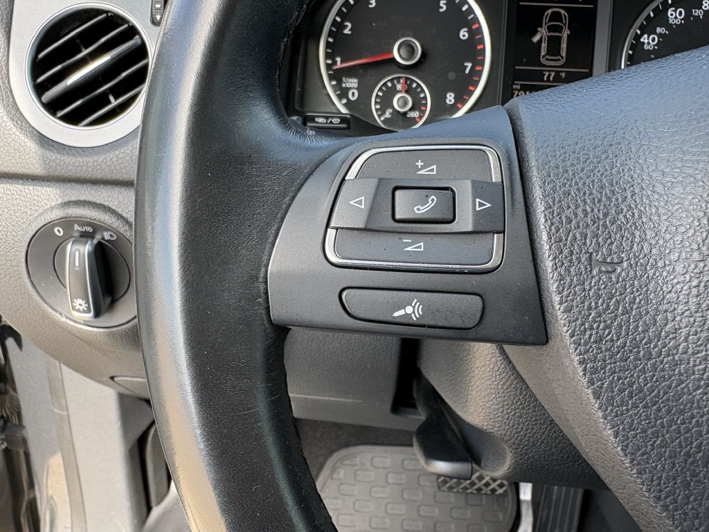 2016 Volkswagen Tiguan S