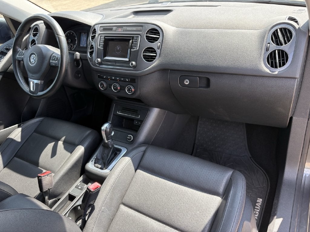 2016 Volkswagen Tiguan S