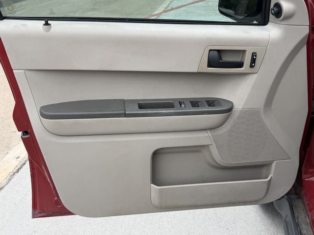 2011 Ford Escape XLS