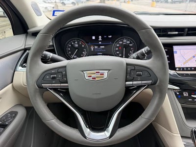2024 Cadillac XT6 Premium Luxury