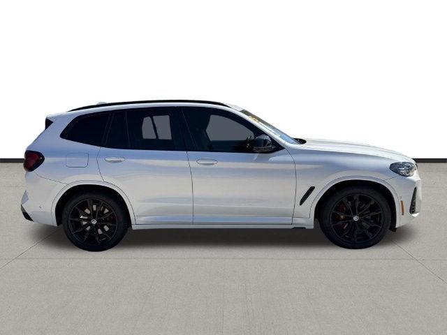 2023 BMW X3 M40i