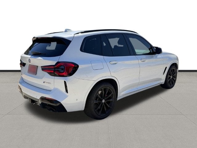 2023 BMW X3 M40i