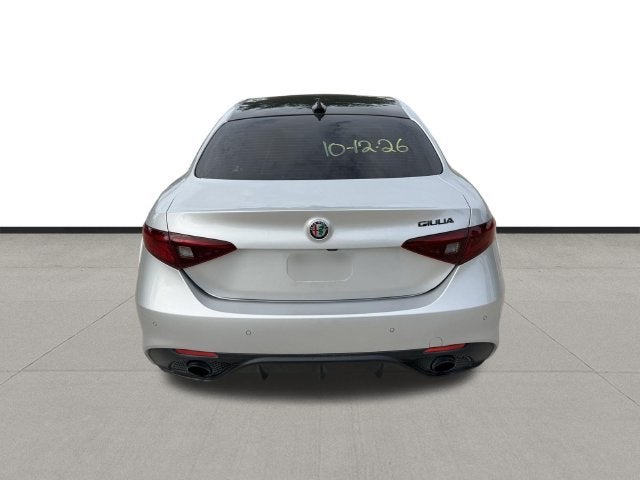 2019 Alfa Romeo Giulia Base