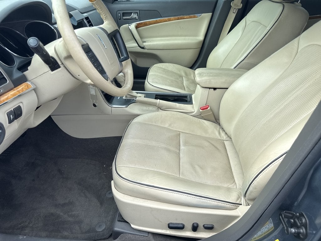 2012 Lincoln MKZ Base