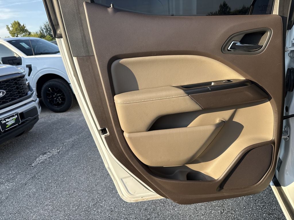 2017 GMC Canyon SLT