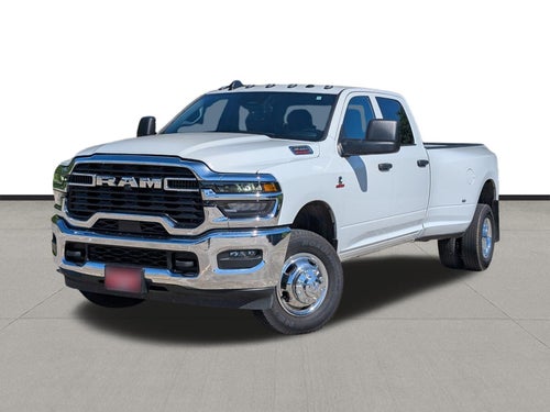 2026 RAM 3500 Tradesman Crew Cab 4x4 8' Box