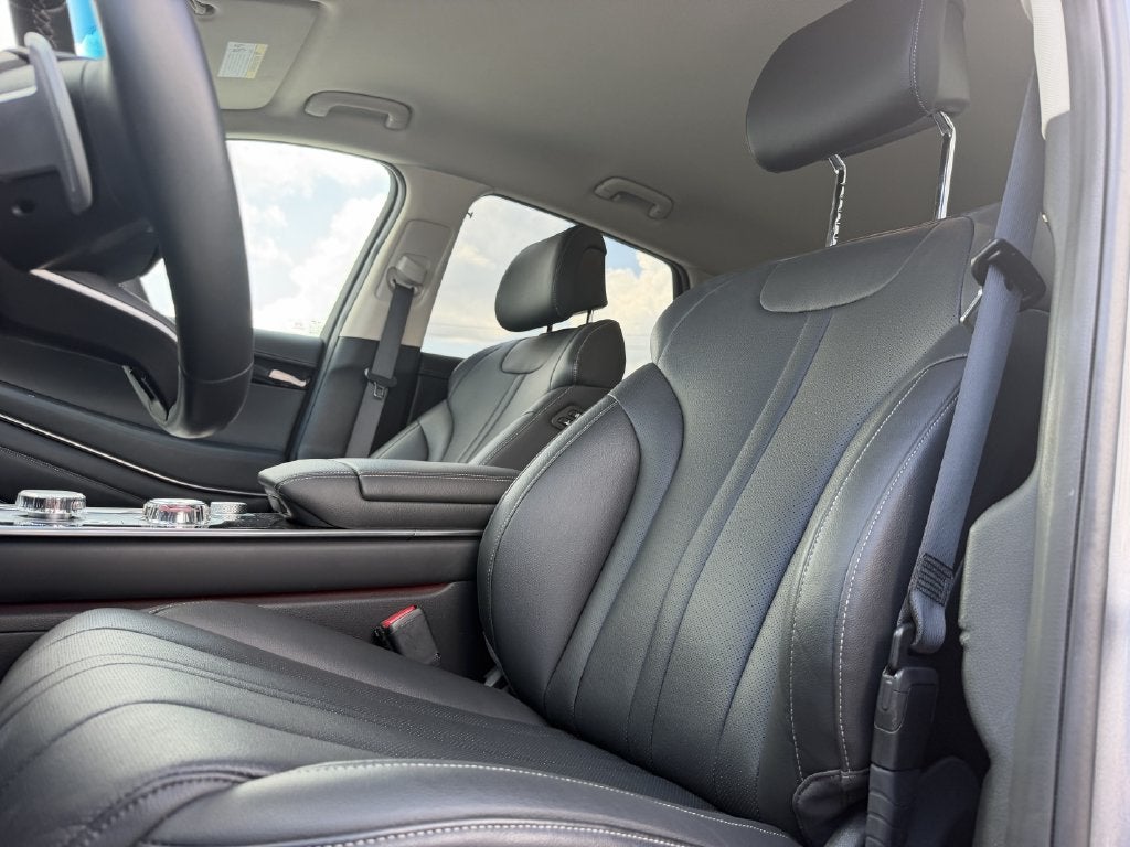 2026 Genesis GV80 2.5T