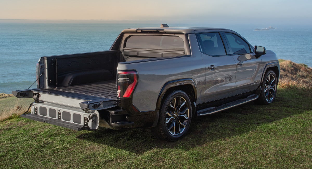 DeMontrond Buick GMC in Houston TX